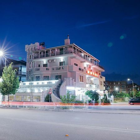 Dea Hotel 2002 Korça Kültér fotó