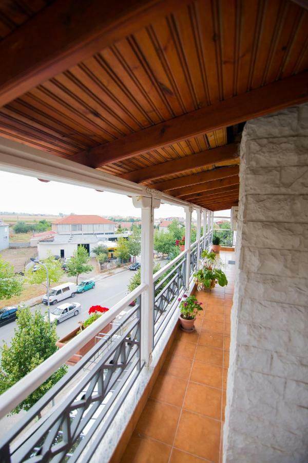 Dea Hotel 2002 Korça Kültér fotó