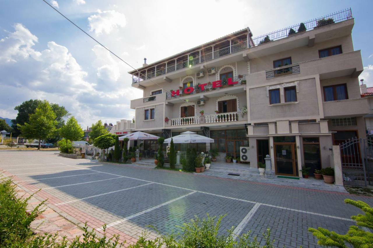 Dea Hotel 2002 Korça Kültér fotó