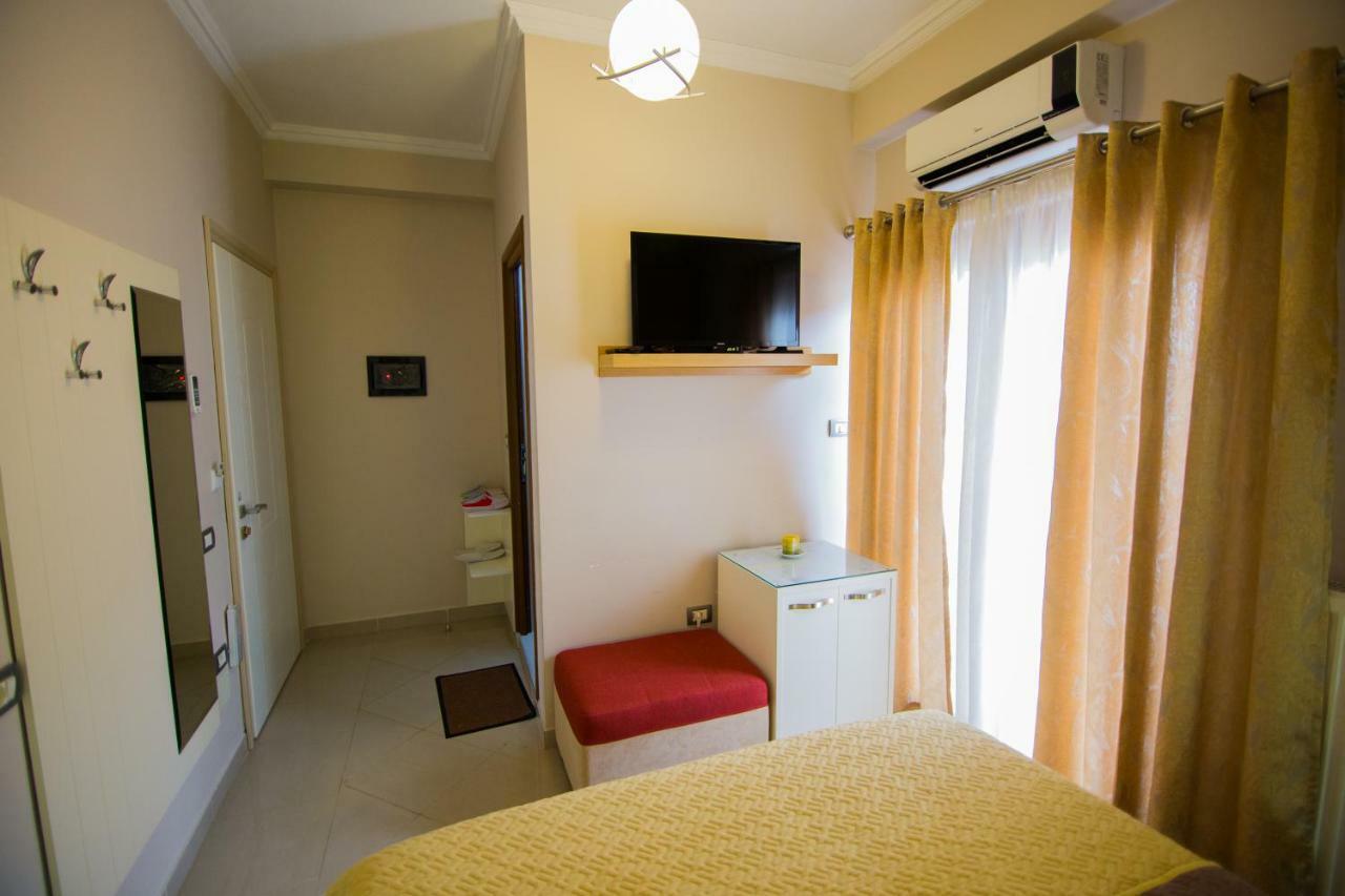 Dea Hotel 2002 Korça Kültér fotó