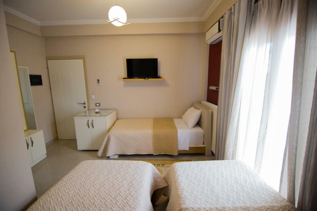 Dea Hotel 2002 Korça Kültér fotó