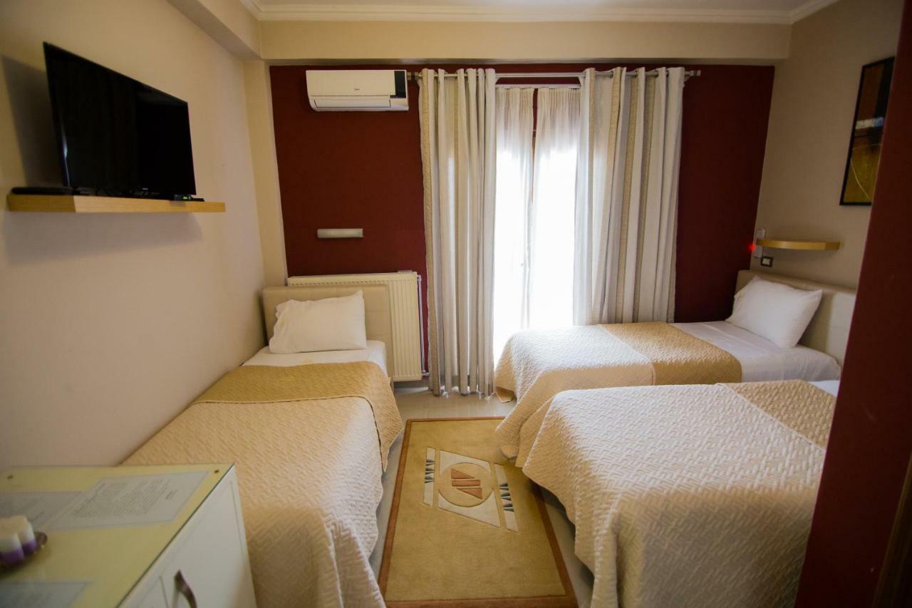Dea Hotel 2002 Korça Kültér fotó