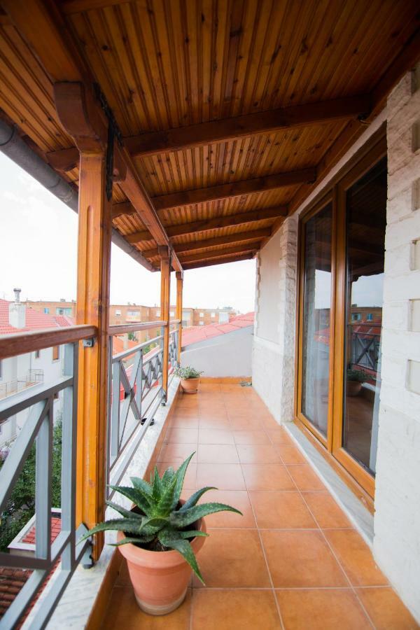 Dea Hotel 2002 Korça Kültér fotó