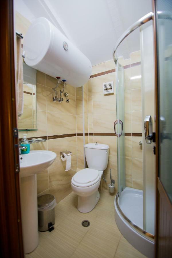 Dea Hotel 2002 Korça Kültér fotó