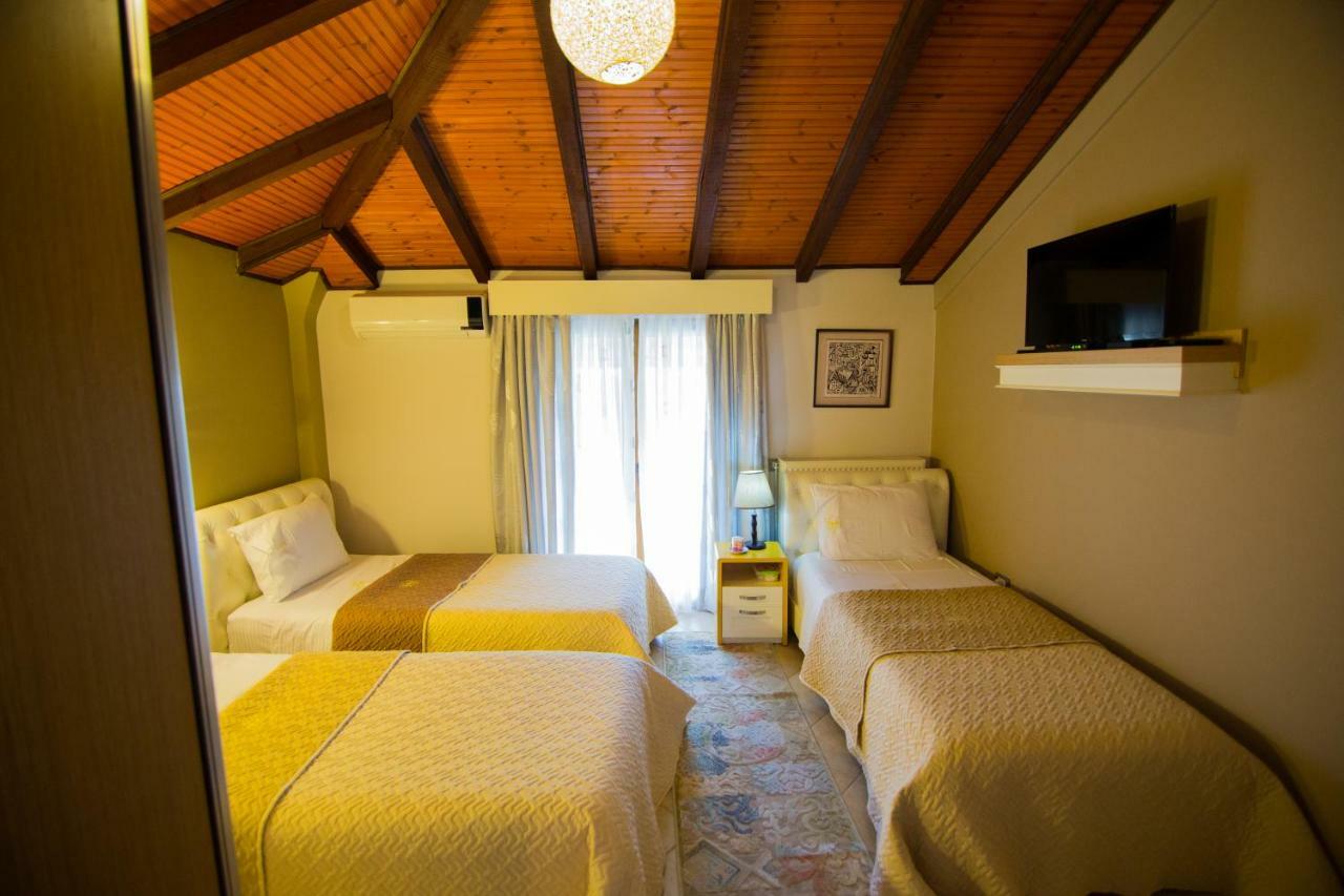 Dea Hotel 2002 Korça Kültér fotó
